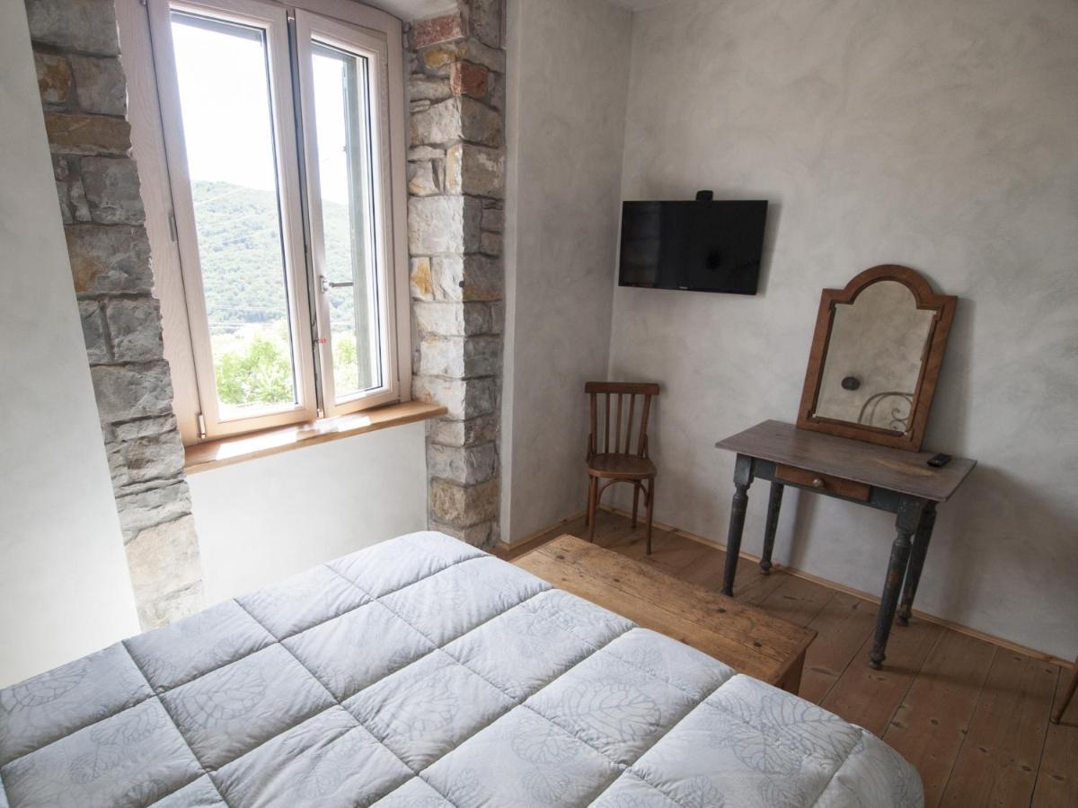 Il Glicine Bed & Breakfast San Dorligo della Valle Dış mekan fotoğraf